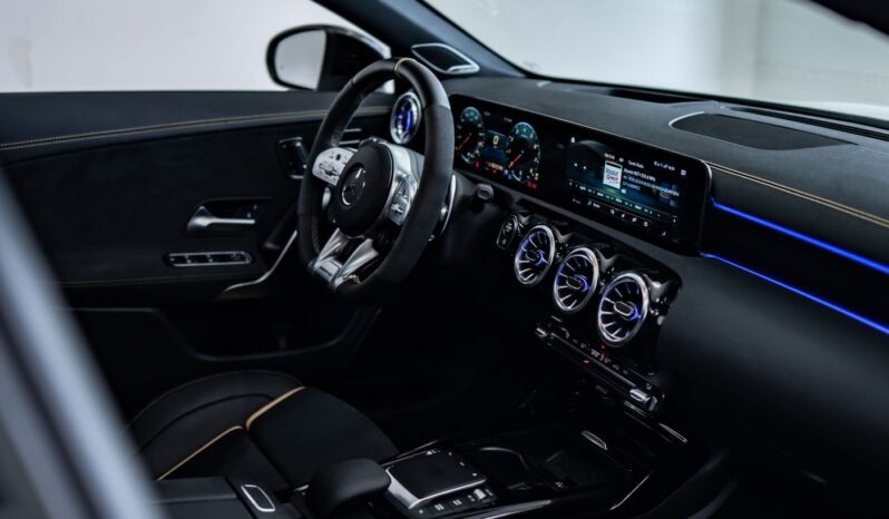 
								Mercedes-Benz C 200 Cabriolet full									